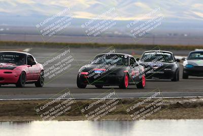 media/Nov-16-2025-CalClub SCCA (Sun) [[2975c16dfc]]/Group 4/Turn 1/